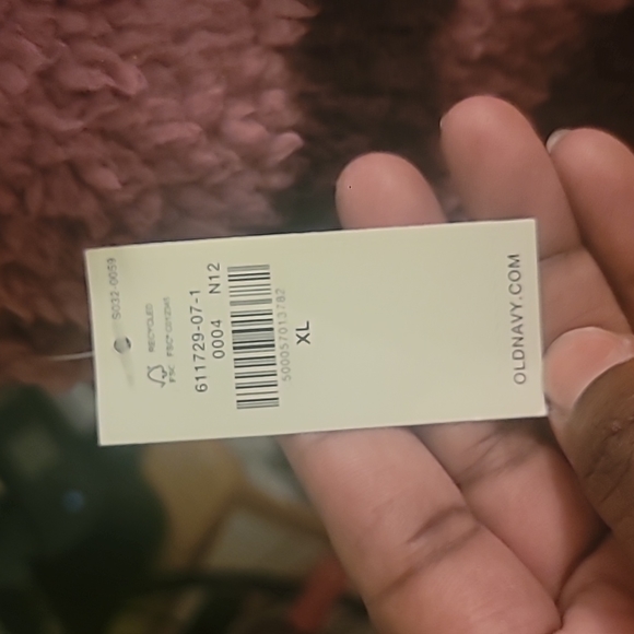 Old Navy Pink and Burgandy  Camo XL Sherpa Zip Up Jacket - Picture 6 of 9